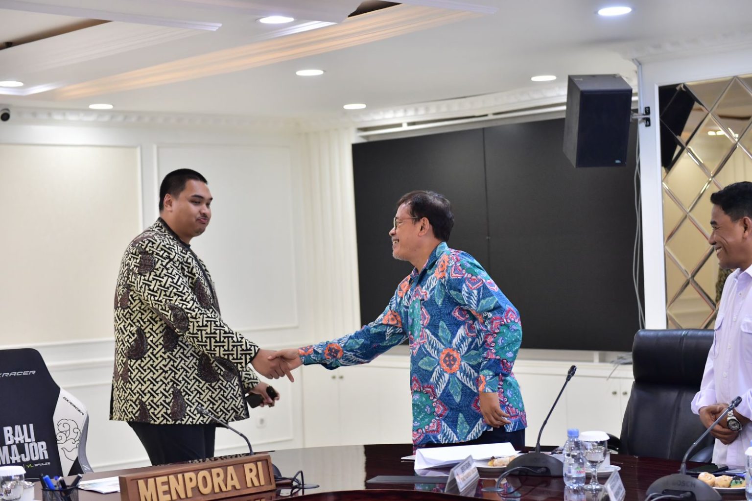 Kemenpora1