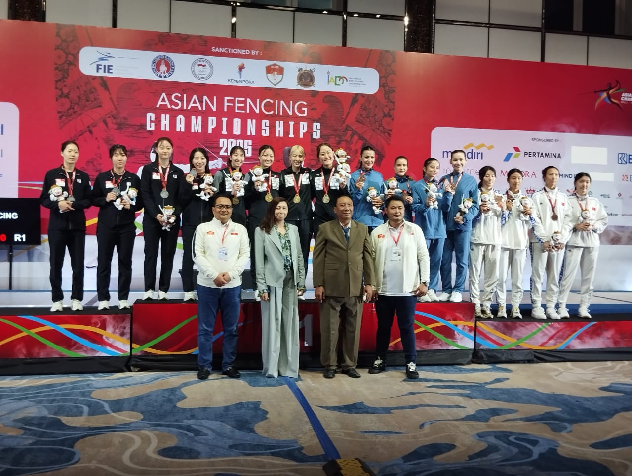 Dramatis! Jepang Kunci Dominasi Anggar Asia dengan Emas ke-6 di Bali