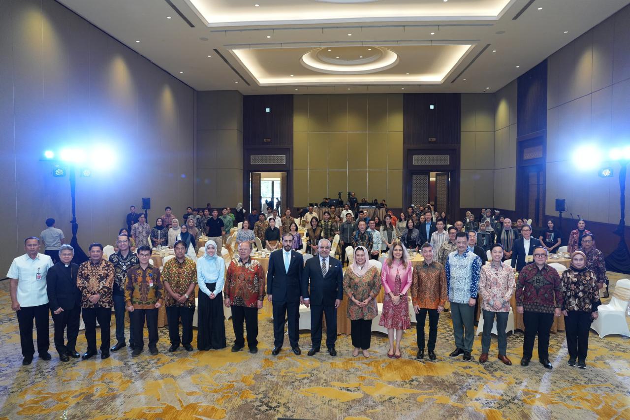kemenpora 28