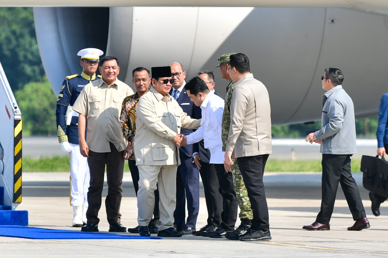 Penyambutan kedatangan Presiden Prabowo